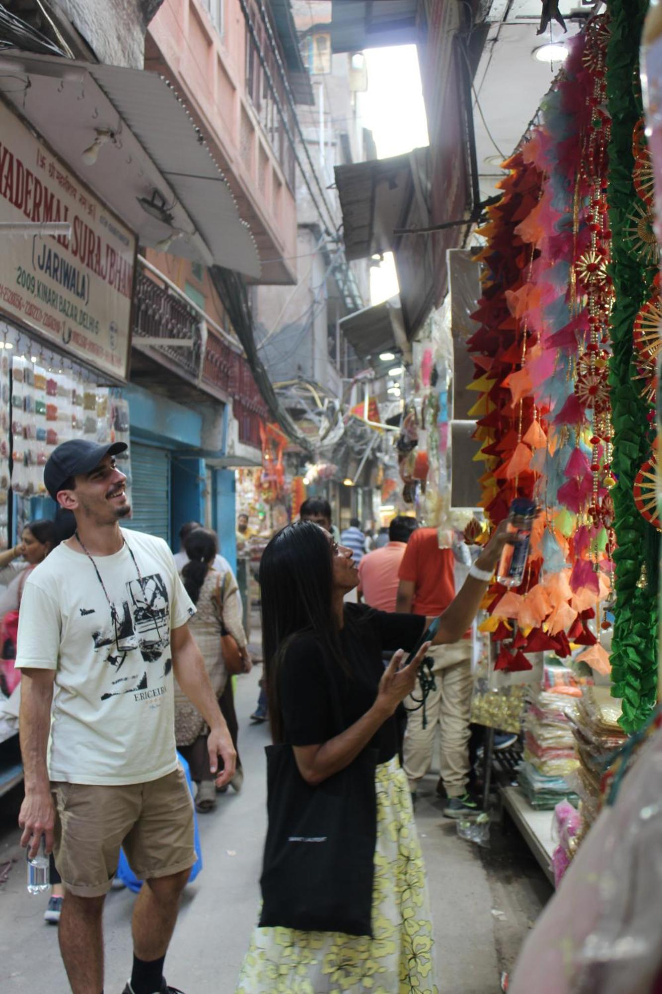 Friends By Backpackers Heaven- Railway Station - Paharganj Hostel