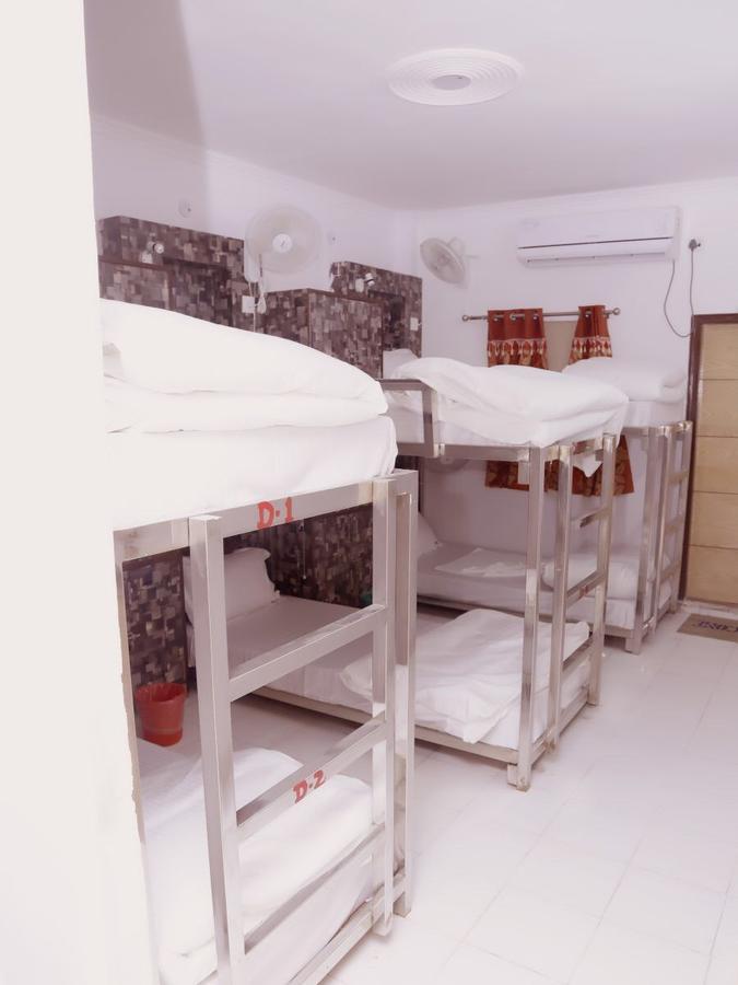 Hostel Friends By Backpackers Heaven- Railway Station - Paharganj *